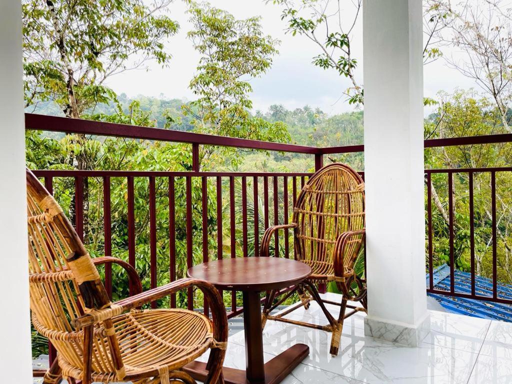 Winterhome Homestay Munnar Exterior photo
