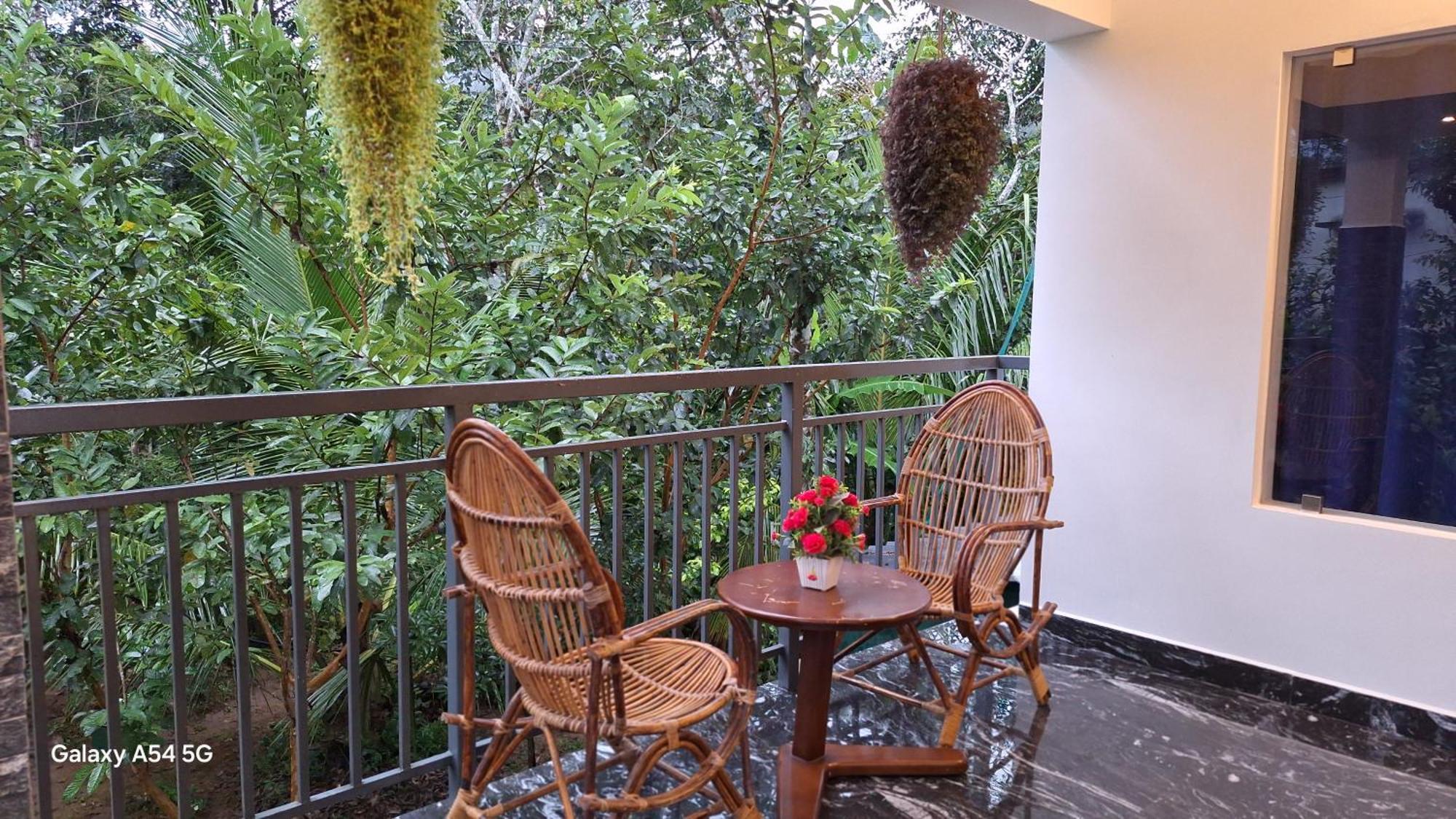 Winterhome Homestay Munnar Exterior photo